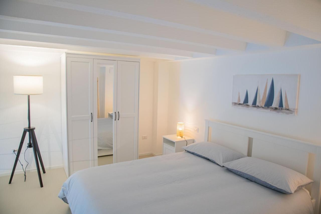 Casa Sant Orsola La Finestra Sul Mare Apartment Molfetta Bagian luar foto