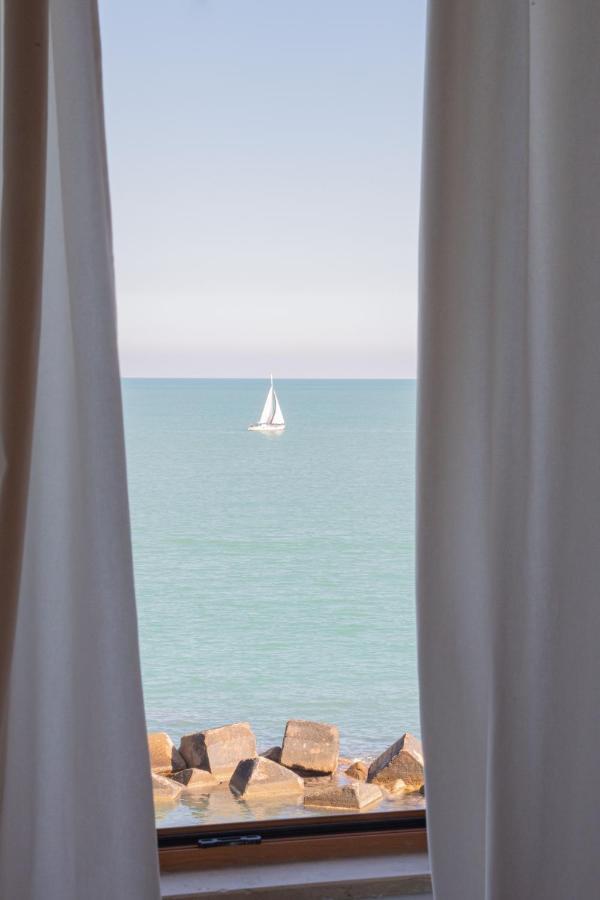 Casa Sant Orsola La Finestra Sul Mare Apartment Molfetta Bagian luar foto
